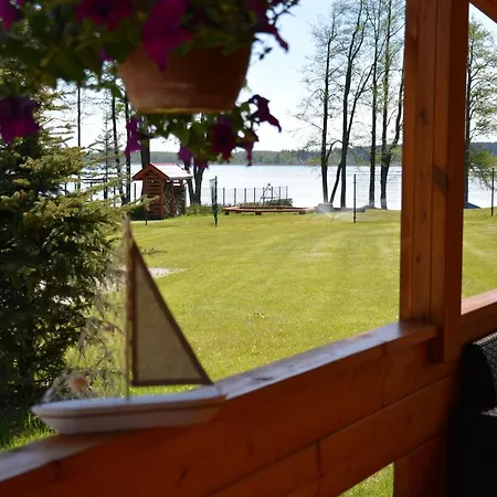 Nad Jeziorem * Kolonia Rybacka