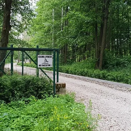 Nad Jeziorem *