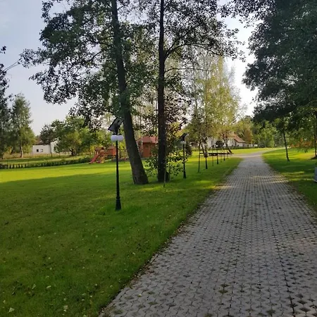 Nad Jeziorem *