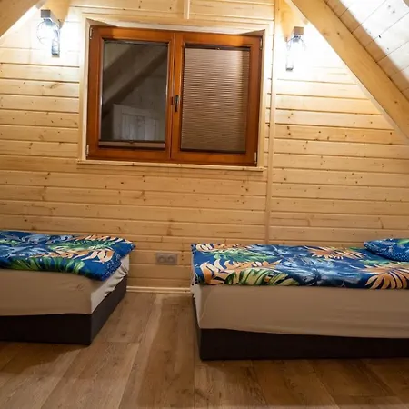 Nad Jeziorem * Kolonia Rybacka